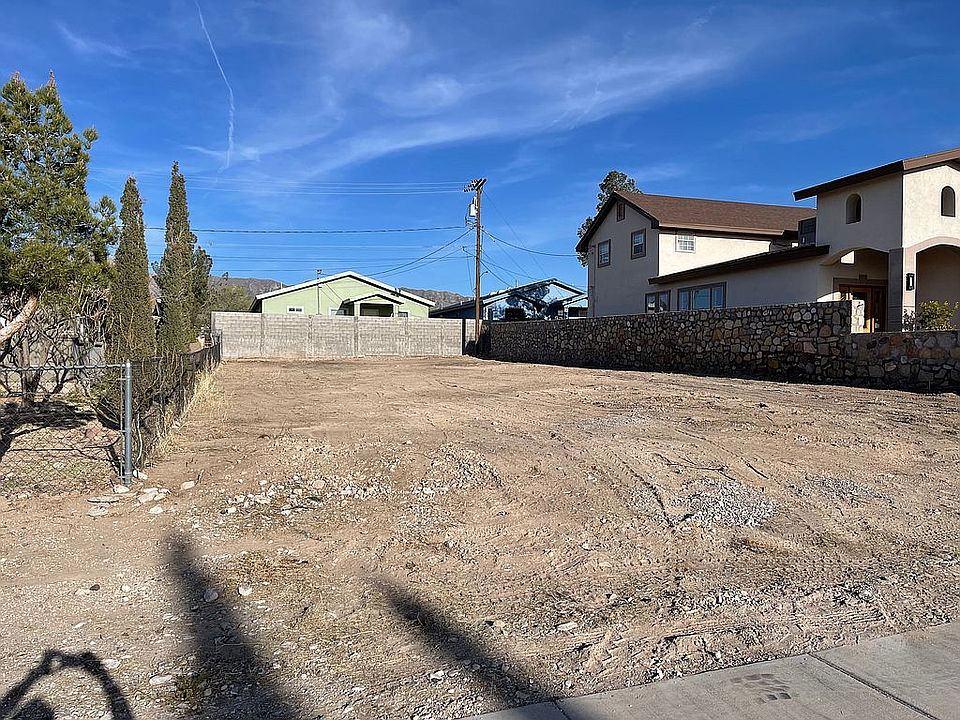 2nd image of 7604 De Alva Dr
