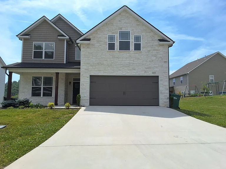 12668 Myrtle Ridge Ln — Photo 1