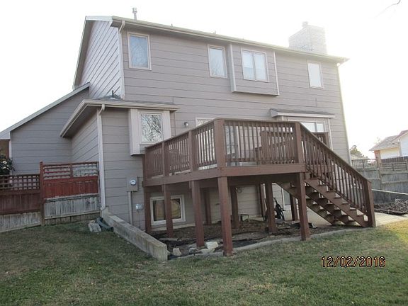 3rd image of 509 Riverview St