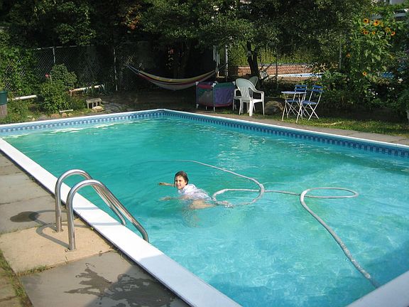 3rd image of 10 Pocono Ave