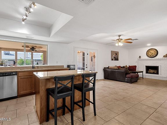 5th image of 3709 W GROVERS Avenue
