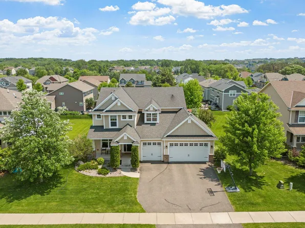 6224 Olive Ln N, Maple Grove, MN 55311