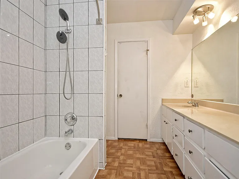 12812 Esplanade St — Photo 19