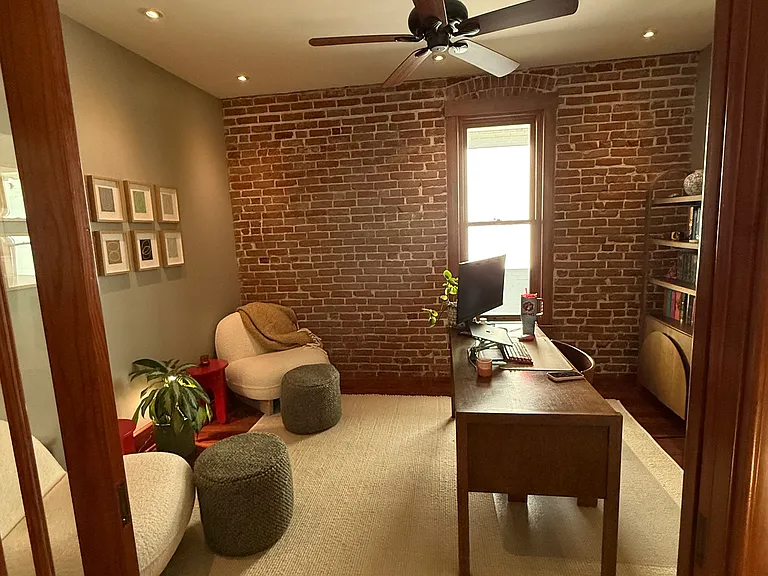 326 Cherokee St — Photo 16