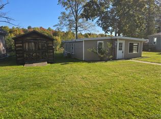 187 Millard Bassett Rd, Fulton, NY 13069