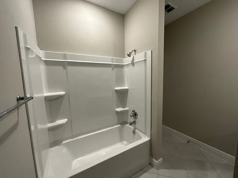 7727 SW 57th Pl — Photo 14