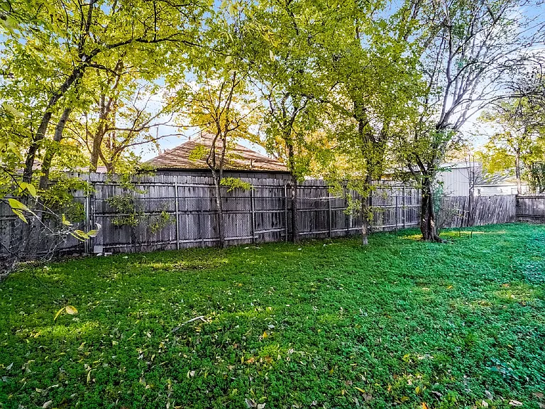 2910 Hampton Rd — Photo 24