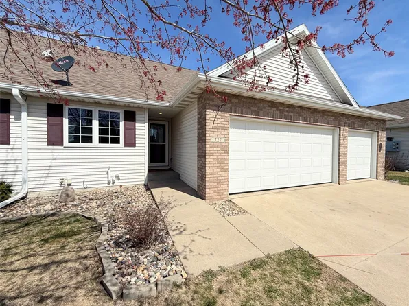 727 SE Ponds Edge Cir, Ankeny, IA 50021