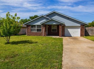 797 E 142nd Pl, Glenpool, OK 74033