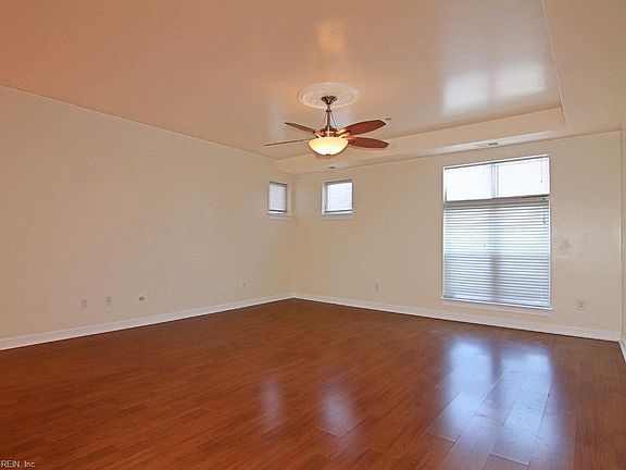 4th image of 2211 Pretty Lake Ave