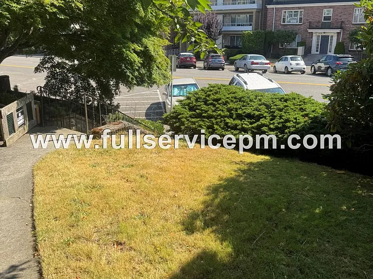 3124 Colby Ave — Photo 20