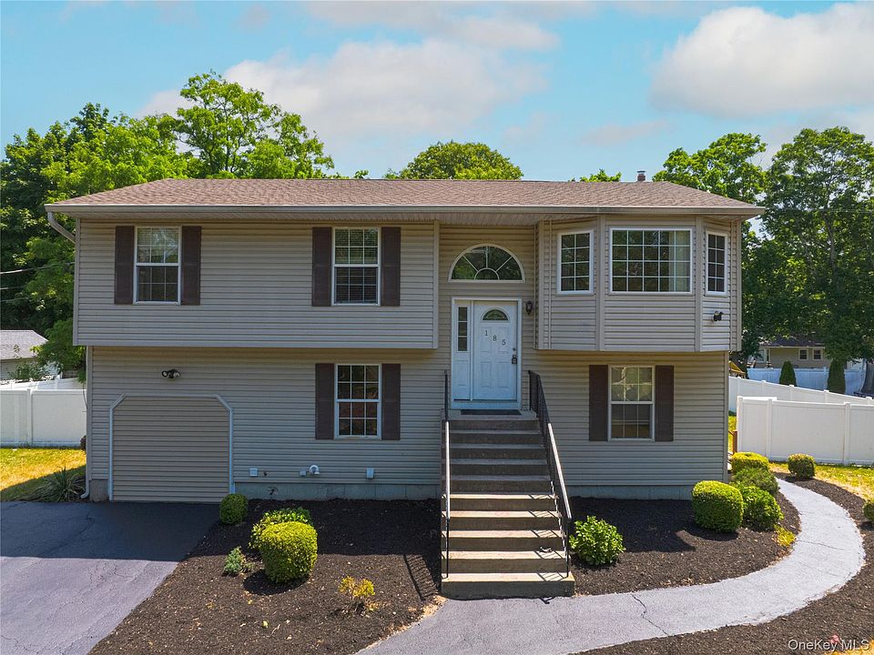 1st image of 185 Magnolia Drive