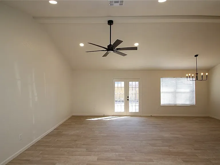 1601 SE Audry Ln — Photo 20