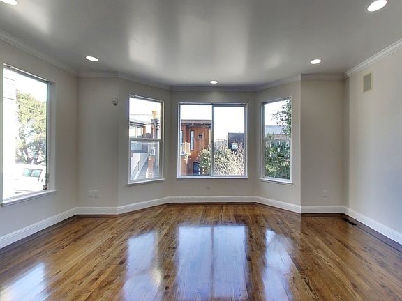 5th image of 182 Brewster St