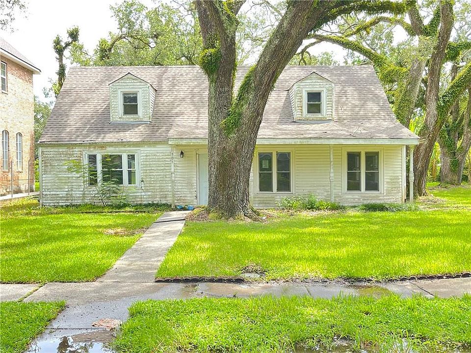1st image of 5901 Berkley Dr