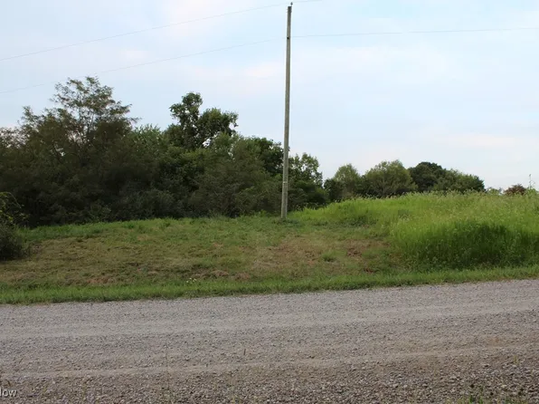 16422 Township Hwy #118, Coshocton, OH 43812