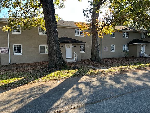 2nd image of 2000 Chesapeake Dr #826D