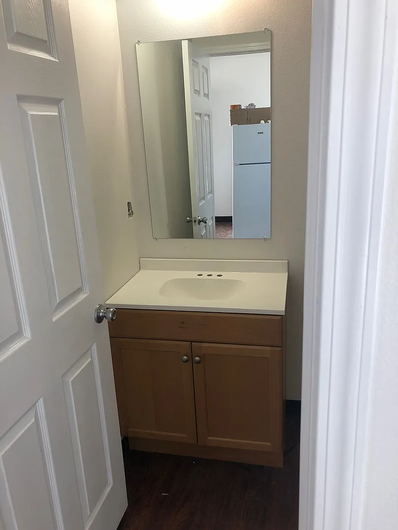 13014 LLC - Clear Lake Apartments — Photo 3
