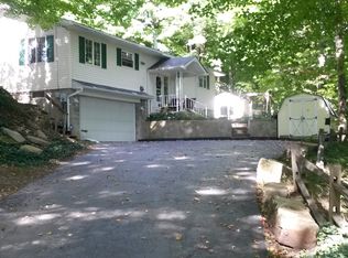 15 Lancaster Ave, Jamestown, PA 16125