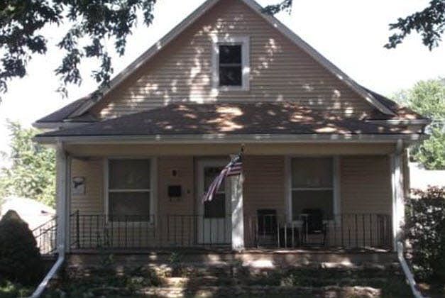 1st image of 335 S 10th St