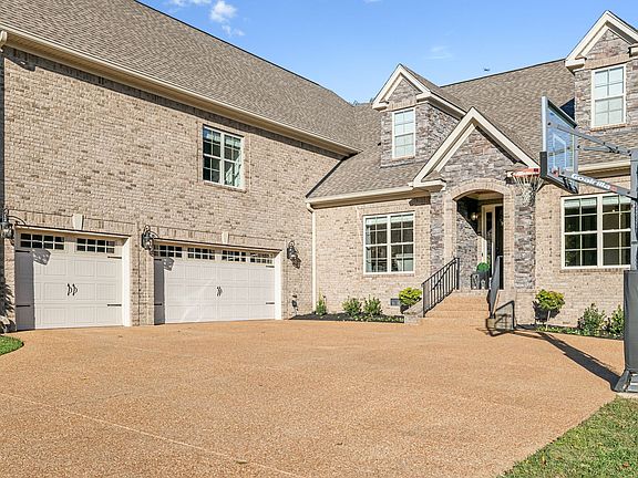 3rd image of 2044 Clifton Johnston Ct