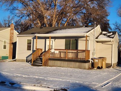 512 13th St NW, Minot, ND, 58703
