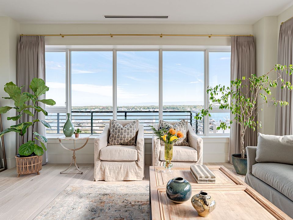 Top Floor Corner Penthouse at Hobson's Landing.