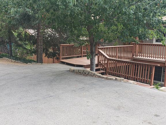 3rd image of 31465 Pinehurst Dr