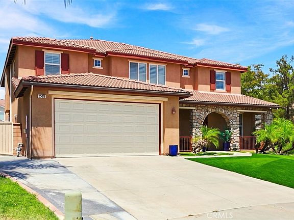 2nd image of 25018 Cinnabar Ct