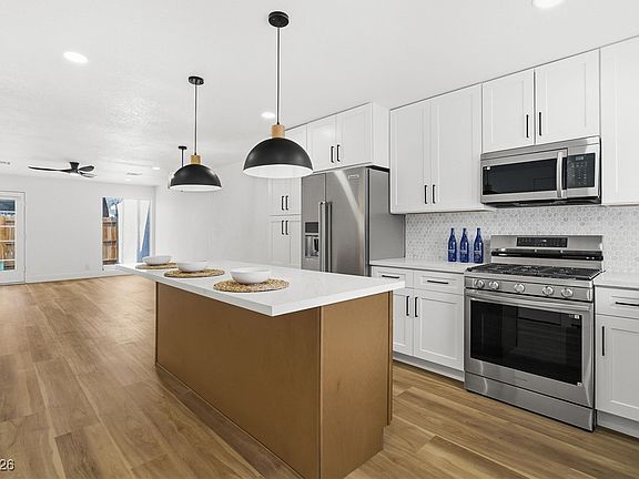 3rd image of 4029 Gold Coast Dr