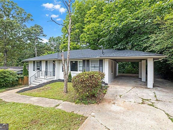 2nd image of 2683 Rockcliff Rd SE