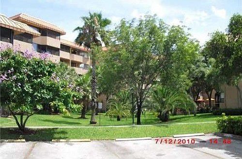 4th image of 7451 NW 16th St #308