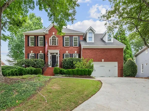4090 Bellflower Dr, Alpharetta, GA 30005