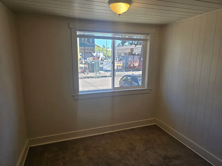 734 Broadway St #1-15 — Photo 10