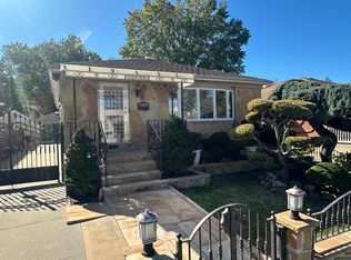 15124 27th Ave, Flushing, NY 11354