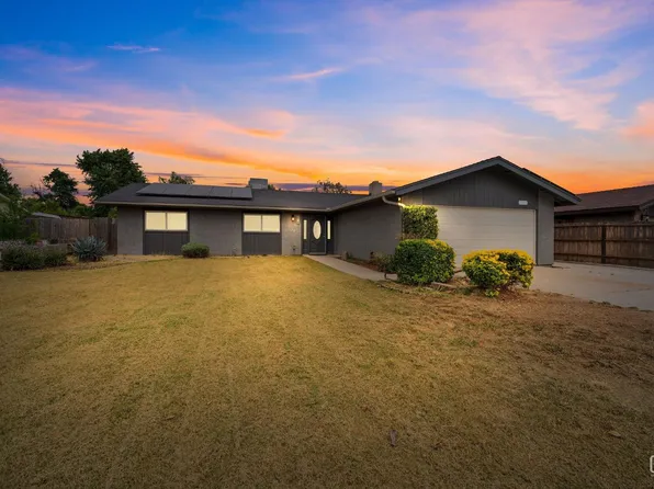 5016 Willow Tree Dr, Bakersfield, CA 93313