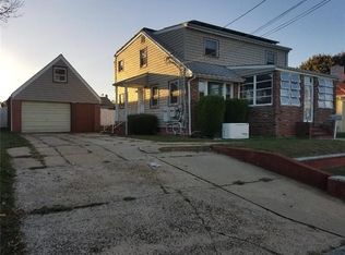 35 Lavern St, Sayreville, NJ
