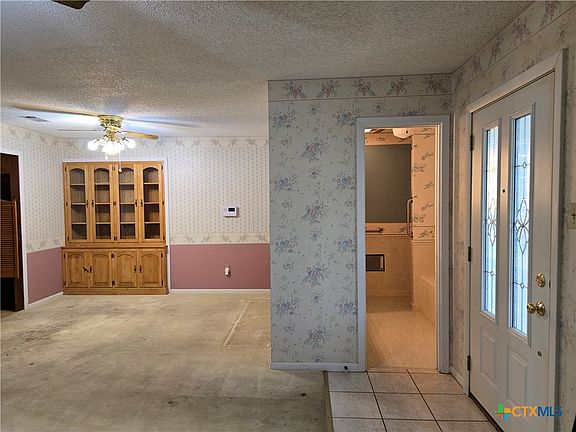 4th image of 2512 Lowrey Dr