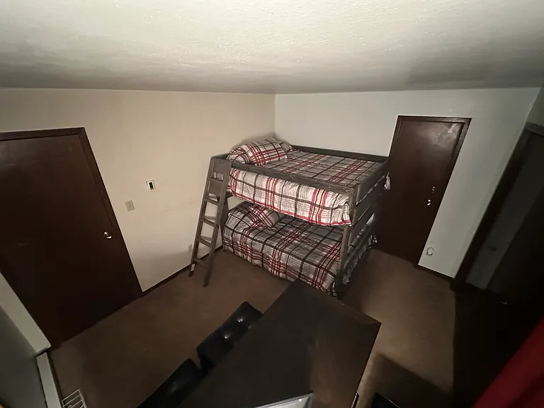 423 Wild Irishman Rd #1008 — Photo 2