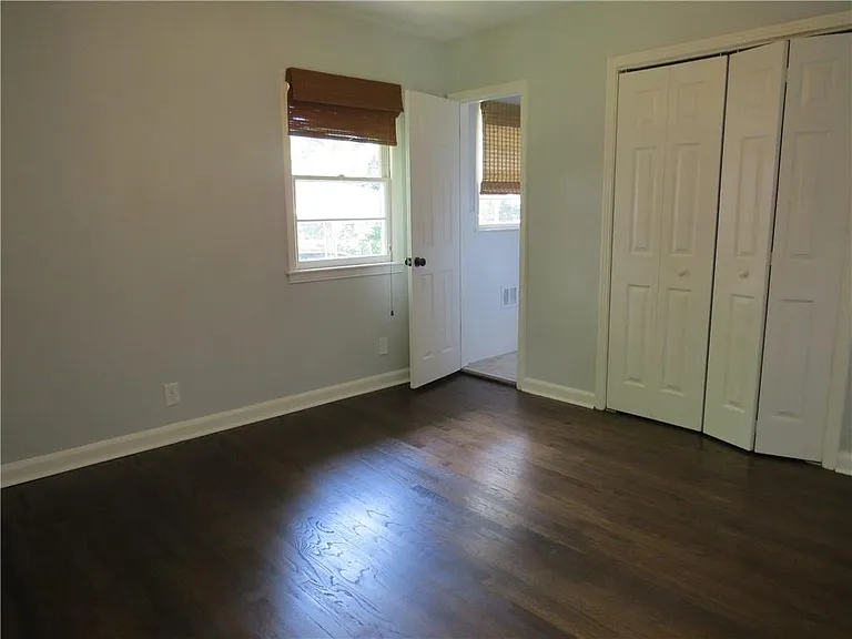 1570 Van Epps St SE — Photo 13