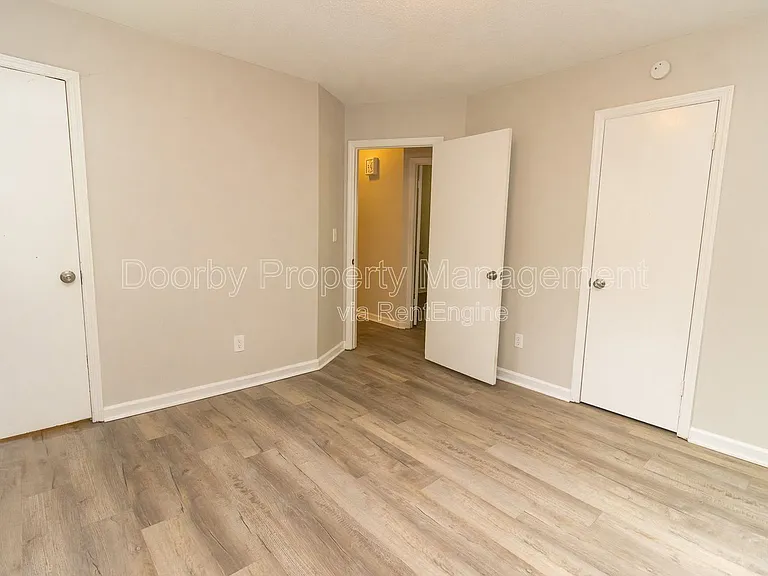 7205 Sterling Rd — Photo 11