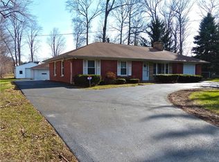 7322 Johnnycake Ridge Rd, Mentor, OH 44060