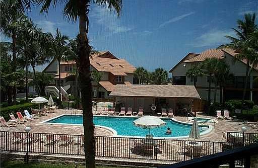 4th image of 4161 S Us Highway 1 APT H4