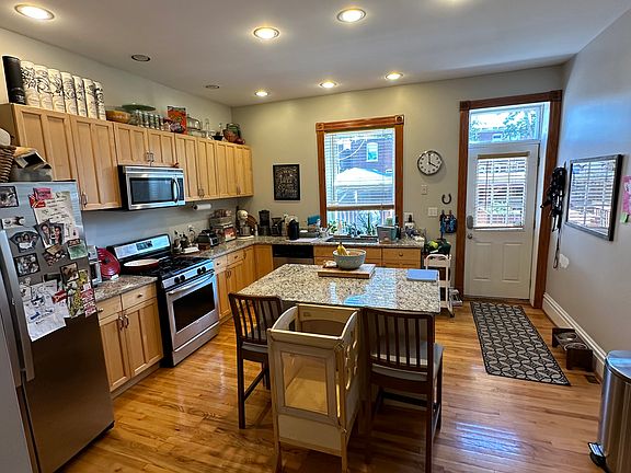 2nd image of 4042 Shenandoah Ave