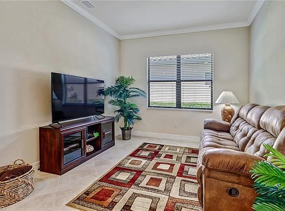 4th image of 28078 Wicklow Ct