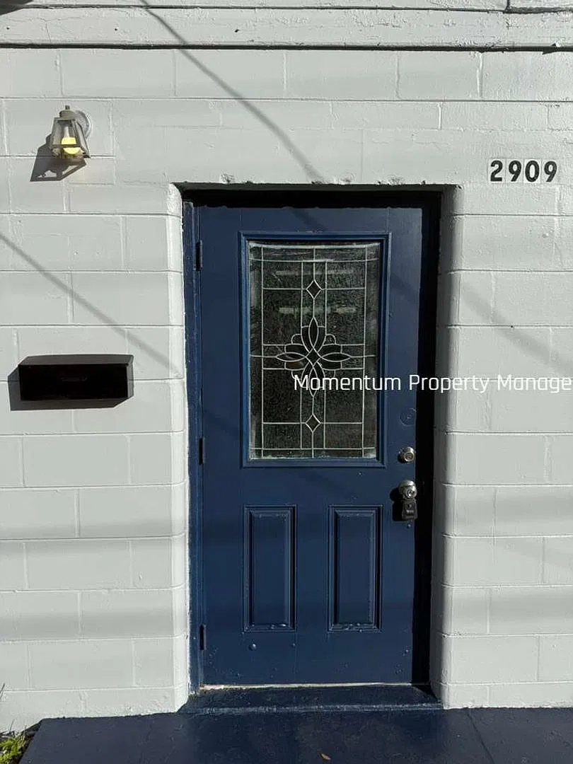 2909 N 17th St. Tampa, FL 33605 — Photo 2