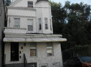 1861 Carter Ave, Bronx, NY 10457