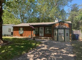 233 S Stewart Dr, Haysville, KS 67060