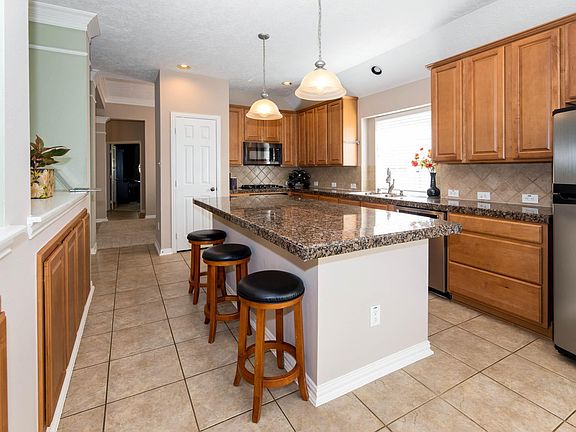 5th image of 5757 Lightstone Ln