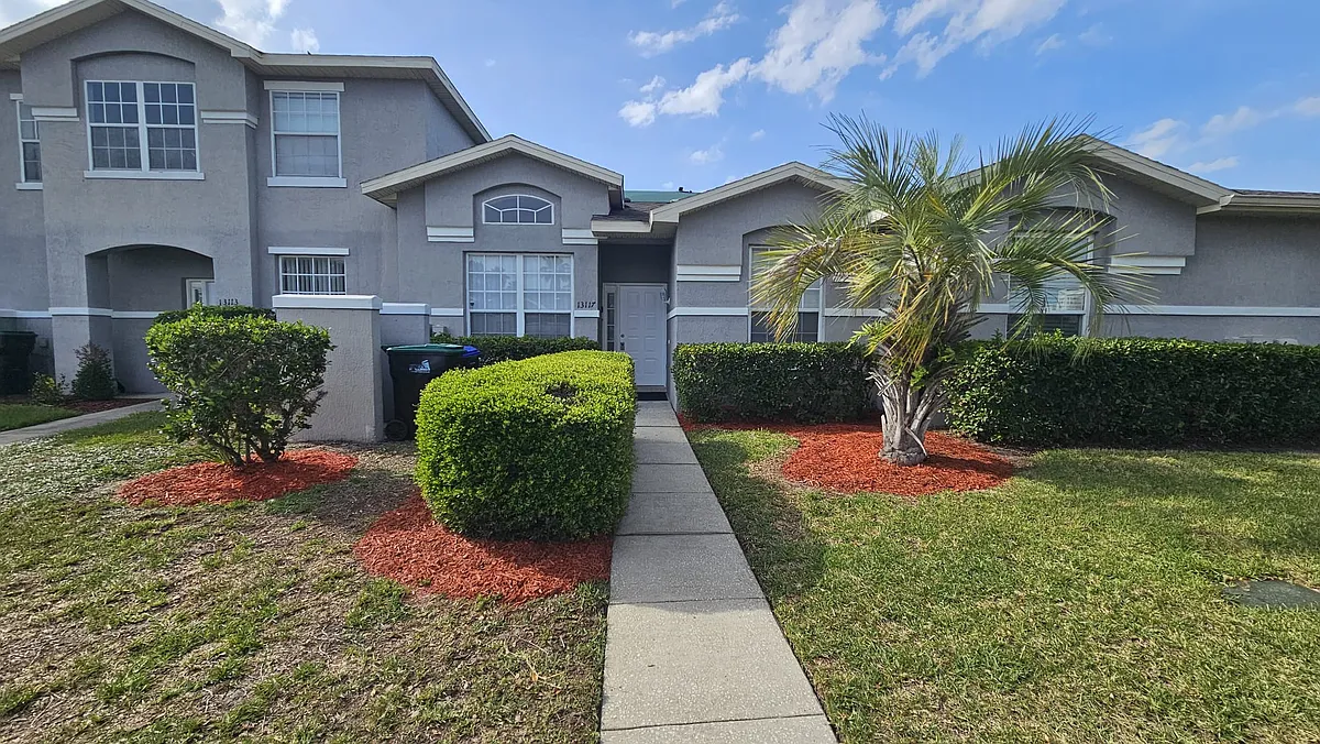 Building Photo - 13117 Summerton Dr
